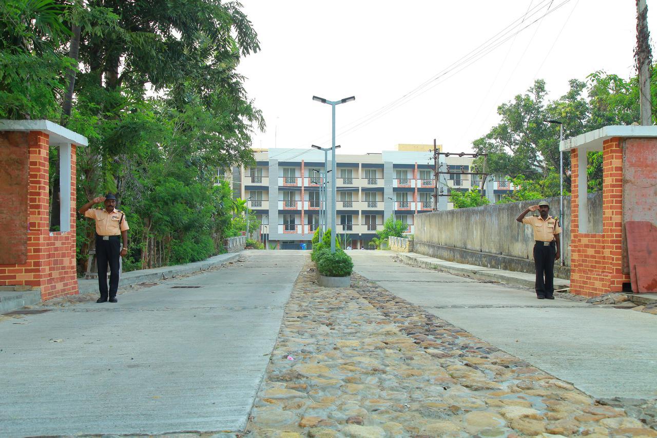 Five Falls Resort Kuttālam Eksteriør bilde