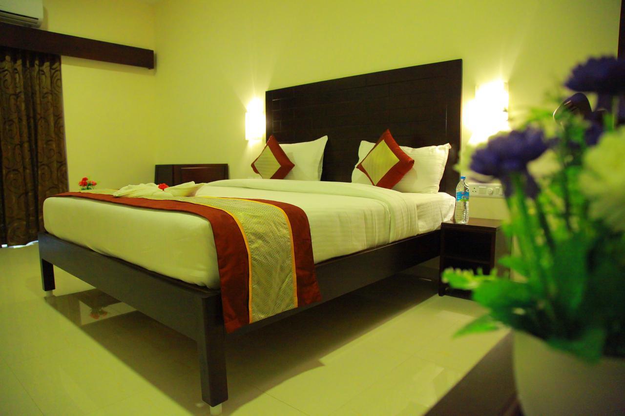 Five Falls Resort Kuttālam Eksteriør bilde