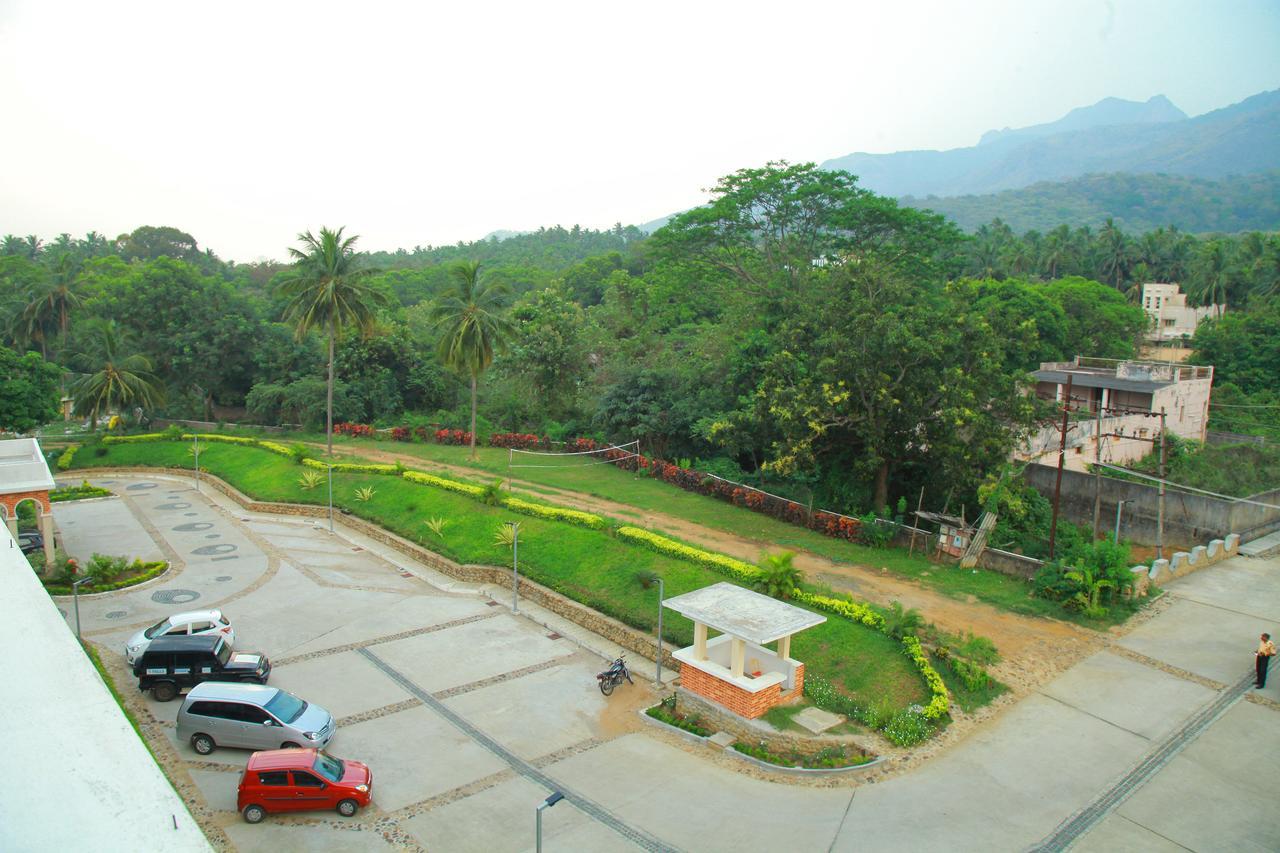 Five Falls Resort Kuttālam Eksteriør bilde