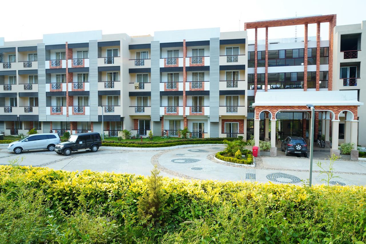Five Falls Resort Kuttālam Eksteriør bilde