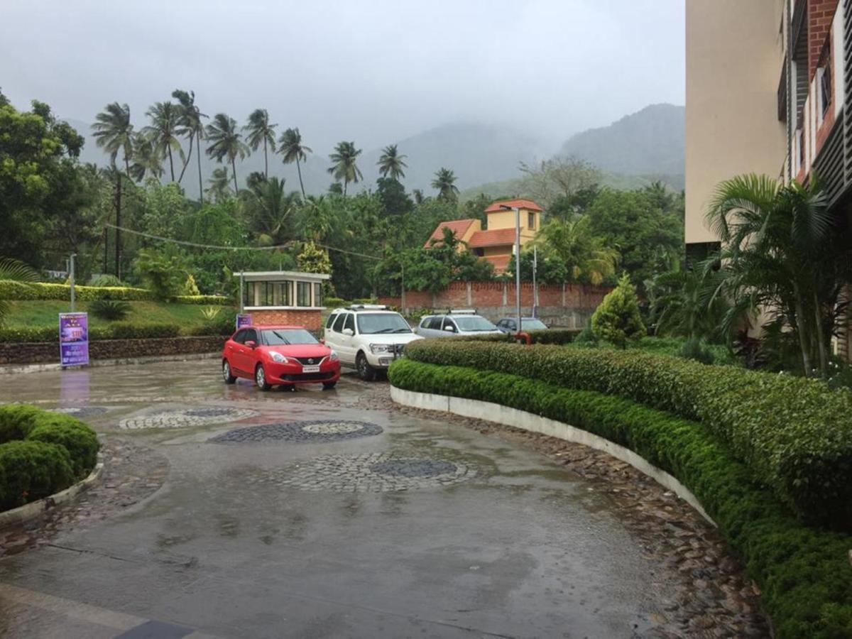 Five Falls Resort Kuttālam Eksteriør bilde